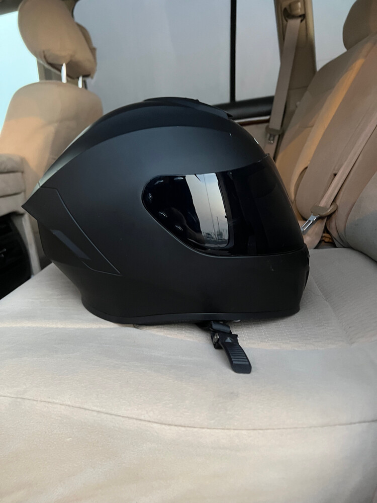 crown helmet  - 1