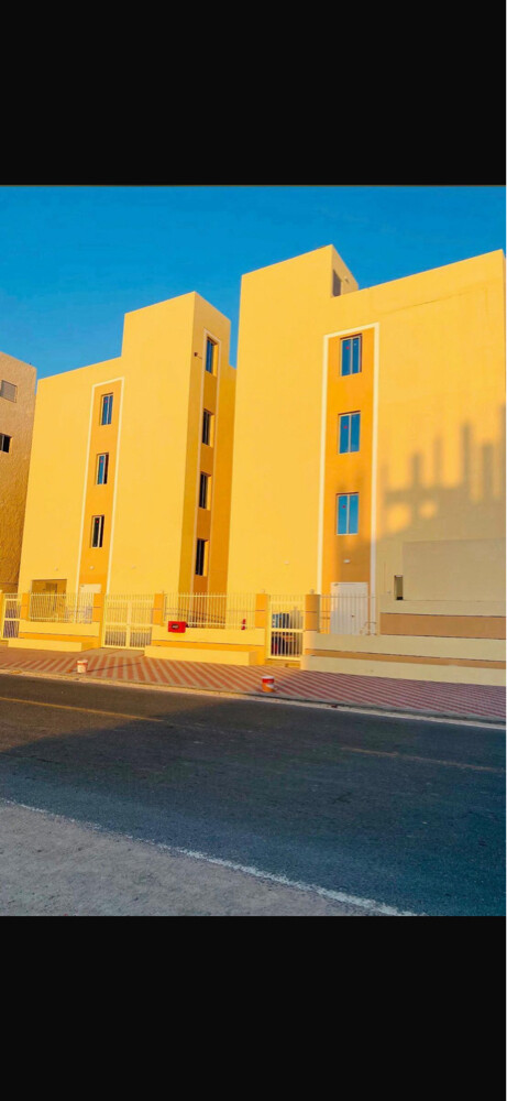 عمارتين للبيع في بركة العوامر . - 1