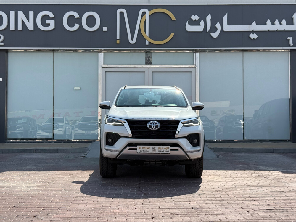 فورشنر 2025 وارد الدوحه اصفار  - 3