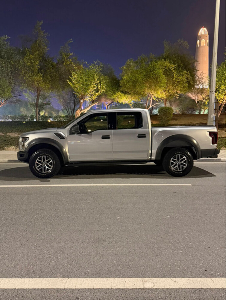 Ford Raptor 2017 - 2