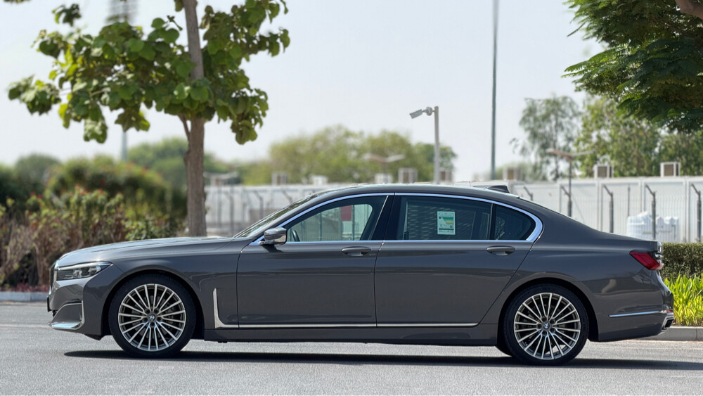 BMW 730 Li - 7