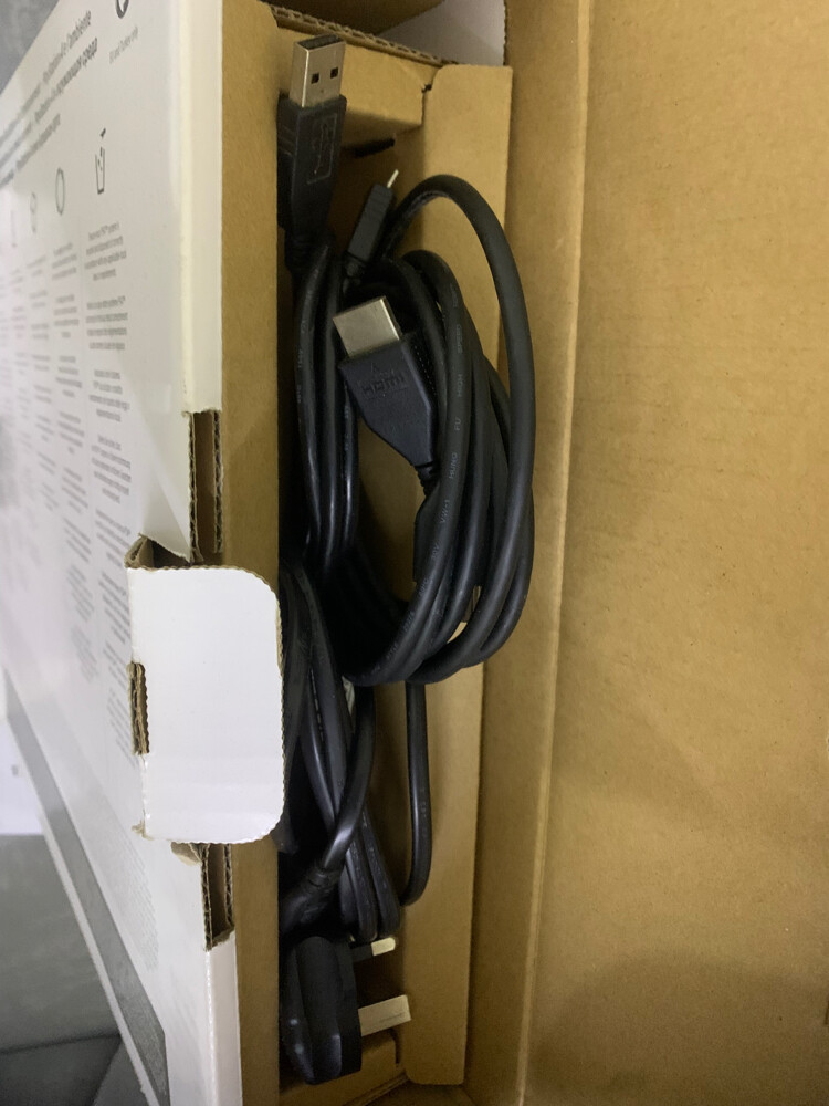 PS4 for sale 1 tb everything - 6
