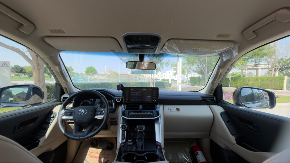 Land Cruiser GXR  - 13