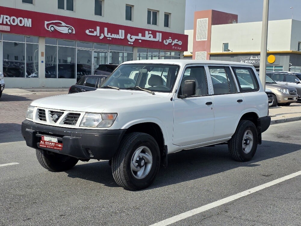 نيسان باترول جير عادي ابيض 1998 - 1