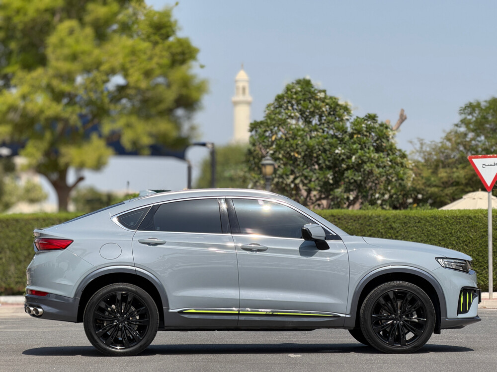 Geely Tugella GV + - 8