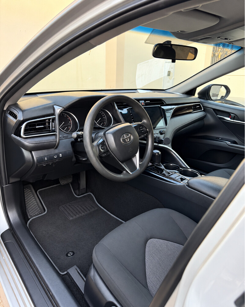 camry 2020 - 5