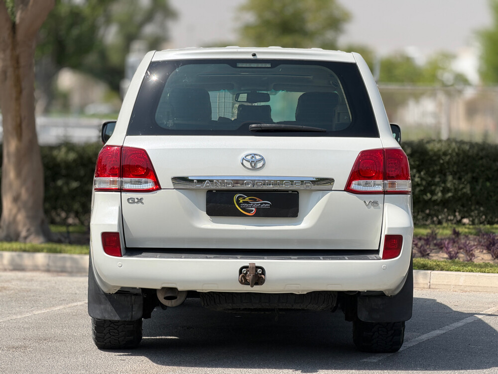 Toyota Land Cruiser GX - 5