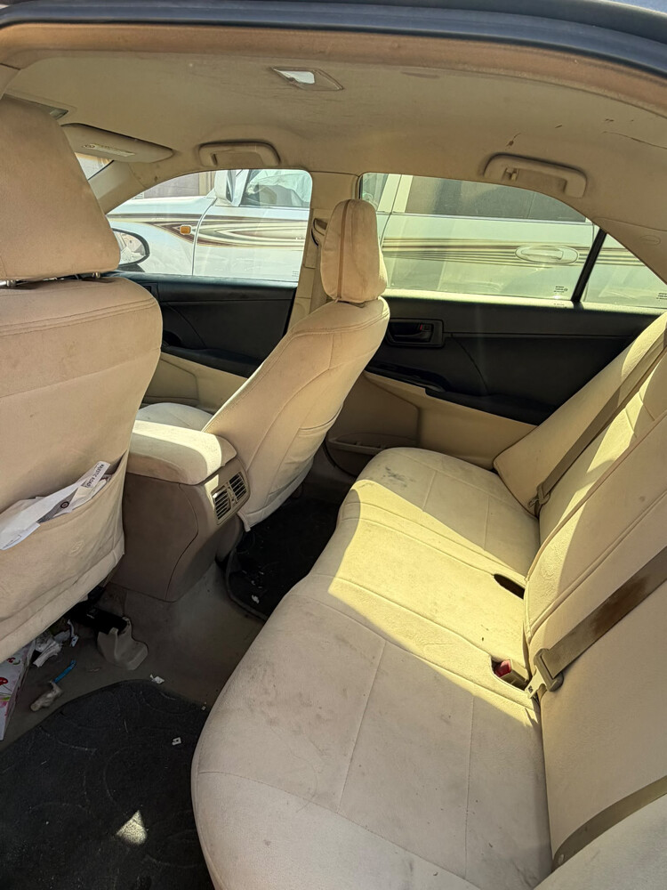 Toyota Camry 2012 for sale family u - 4