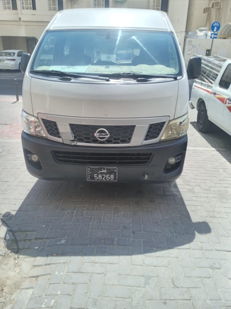 باص نيسان - 4