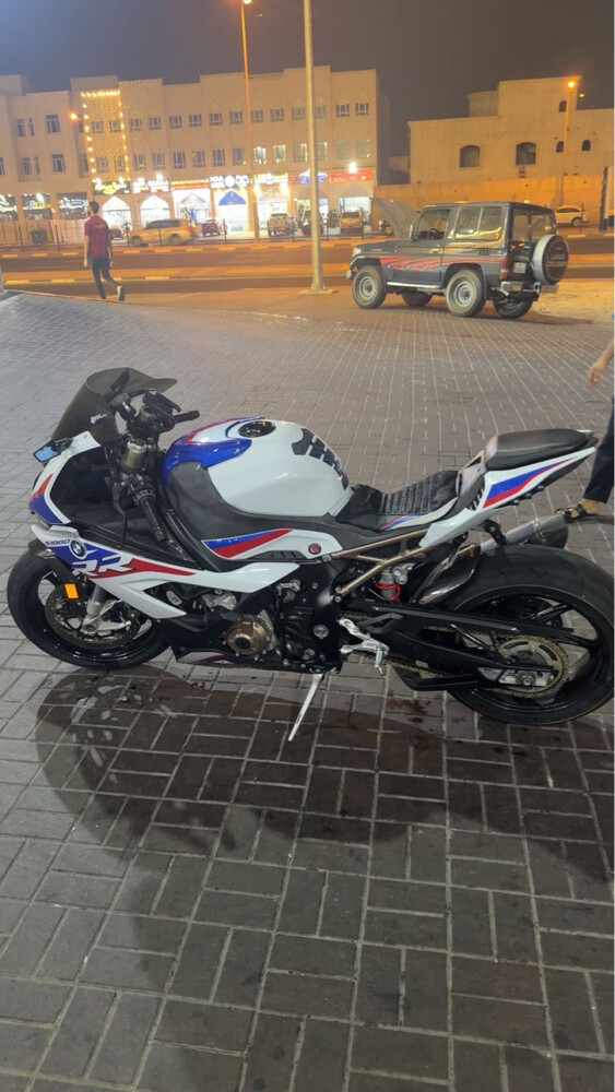 بي ام دبليو 2020 - 3