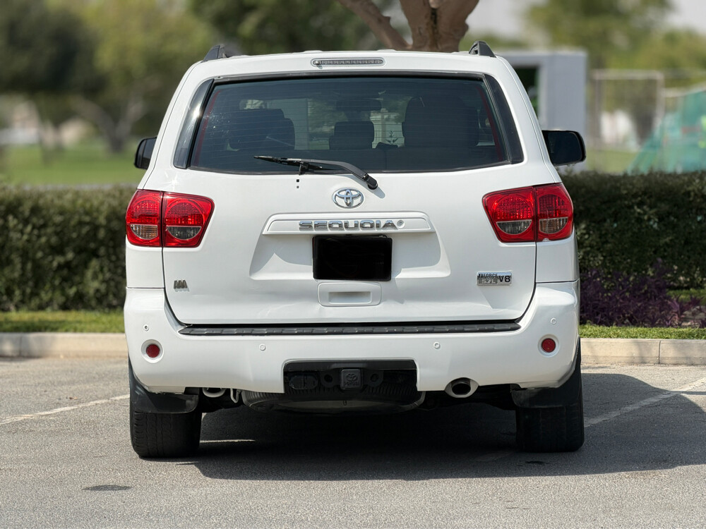 Toyota sequoia Full option - 6