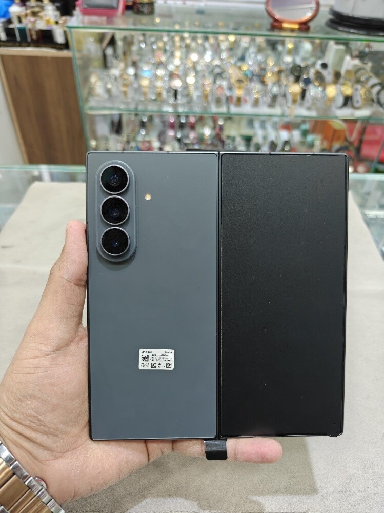 Samsung Galaxy Z Fold8 | - 2