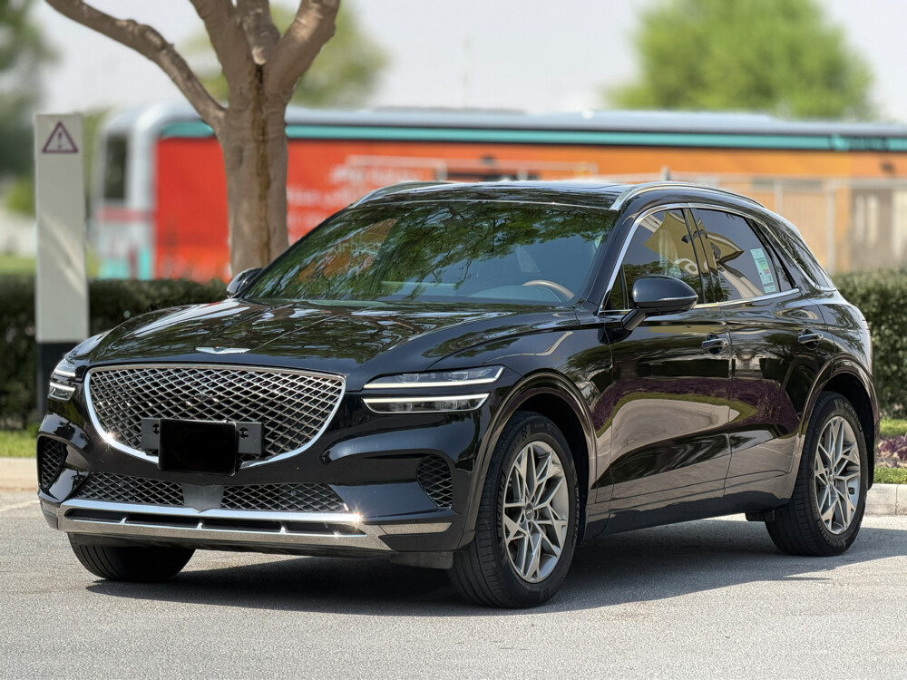 Genesis GV 70 - 1