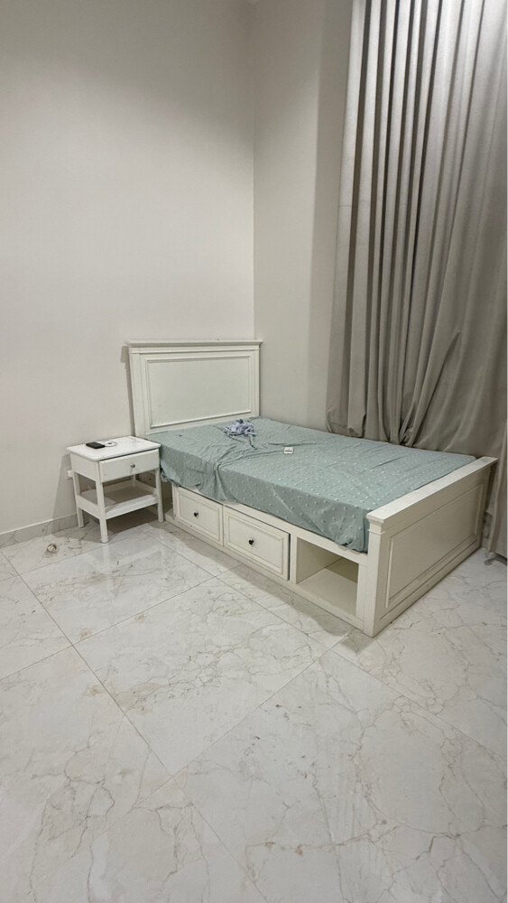 اثاث بحالة جيده جدا - 2