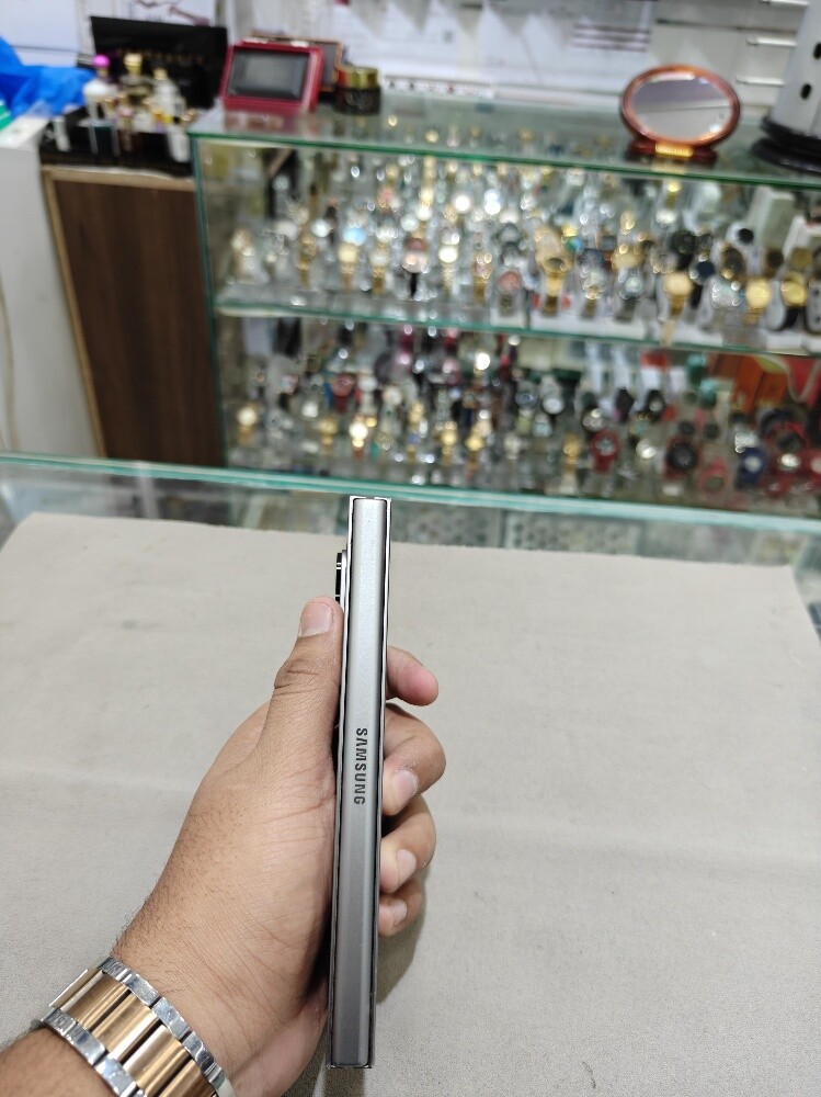 Samsung Galaxy Z Fold6 | 256GB - 2