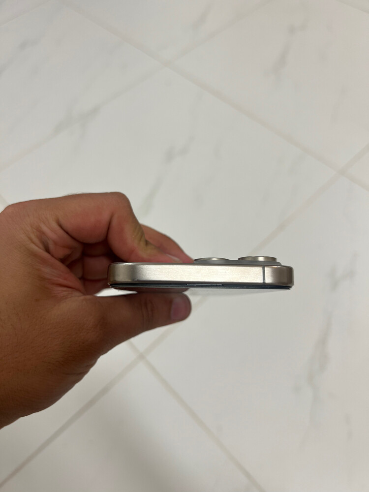 iPhone 15 Pro Max - 7