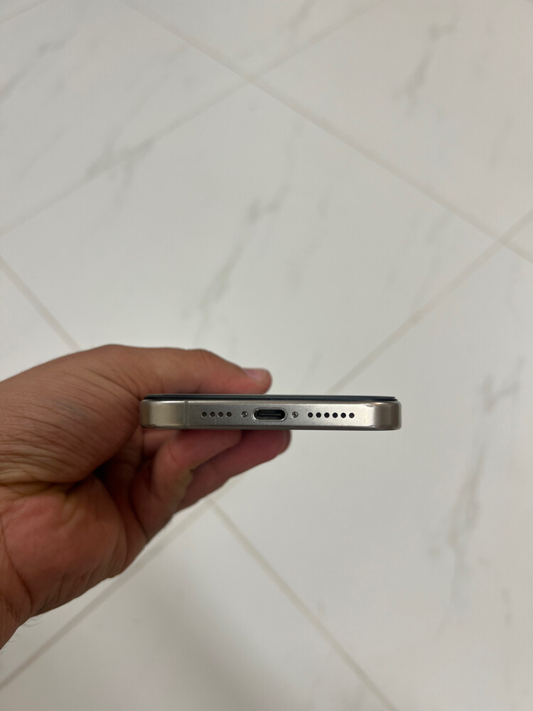 iPhone 15 Pro Max - 8