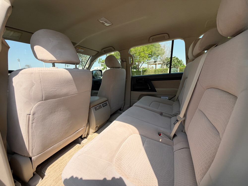 Toyota Land Cruiser GX - 14
