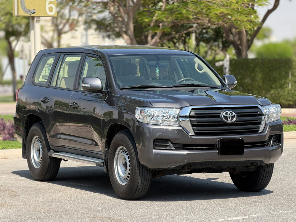 Toyota Land Cruiser GX - 4