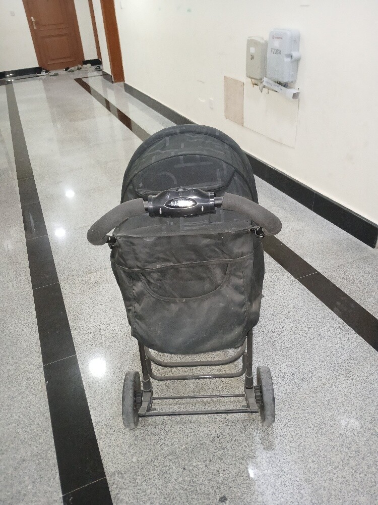 stroller - 4
