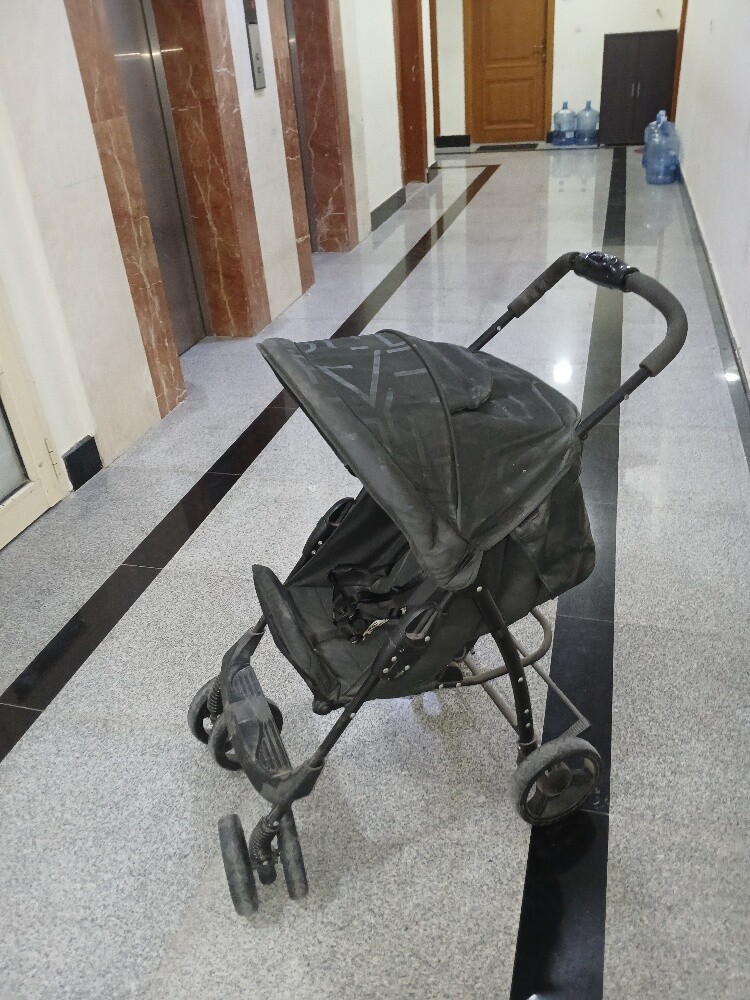 stroller - 3