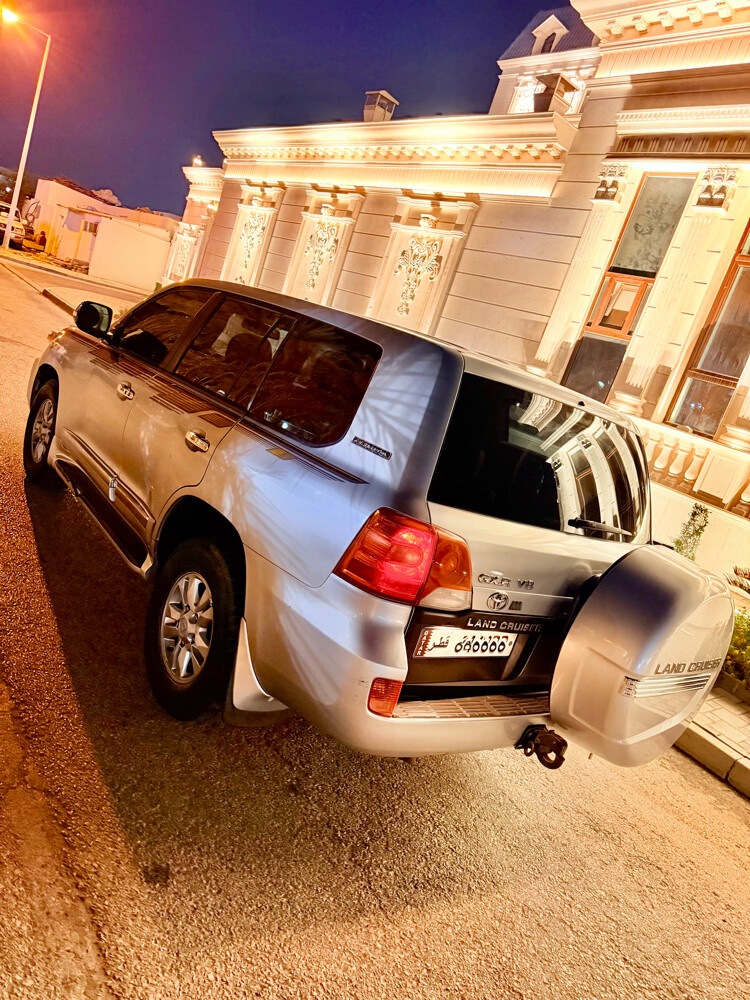 Toyota Land Cruiser 2012 GXR V8 - 4