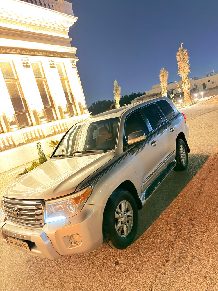 Toyota Land Cruiser 2012 GXR V8 - 6