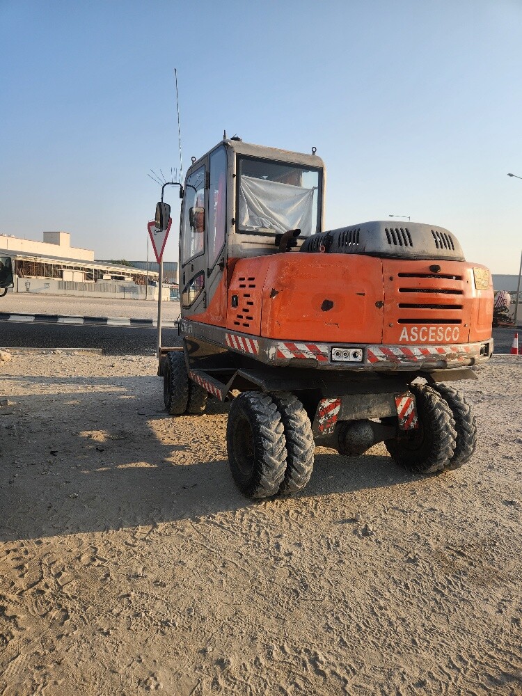 EXAVATOR - 3