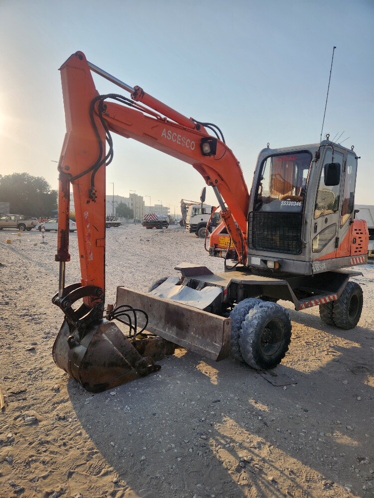 EXAVATOR - 4