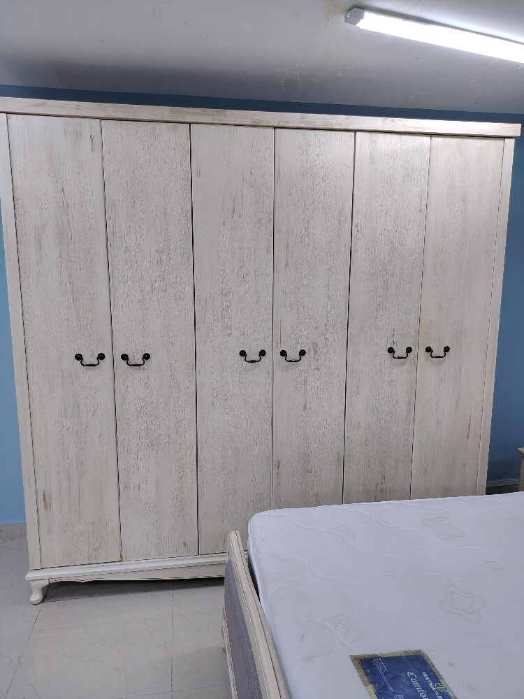 Bad room sat - 5