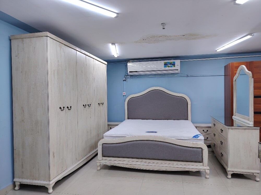 Bad room sat - 3