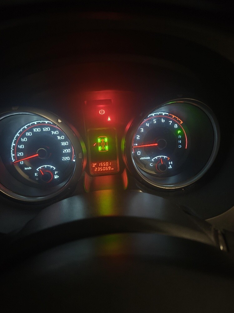Mitsubishi Pajero 3.8L V6 - 2