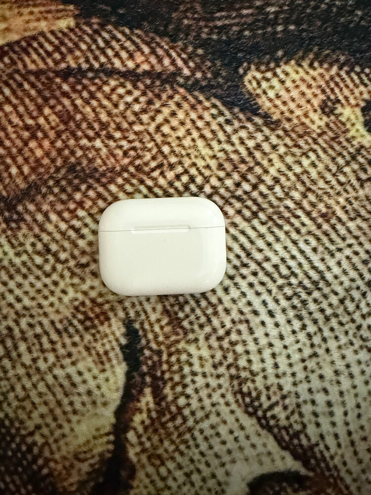 AirPods Pro 3  - 1