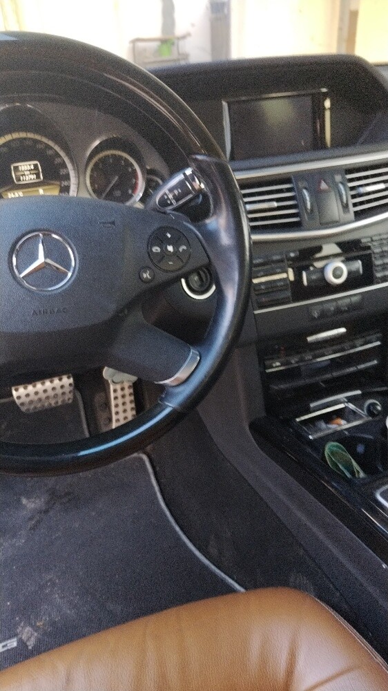 Mercedes E300 - 9