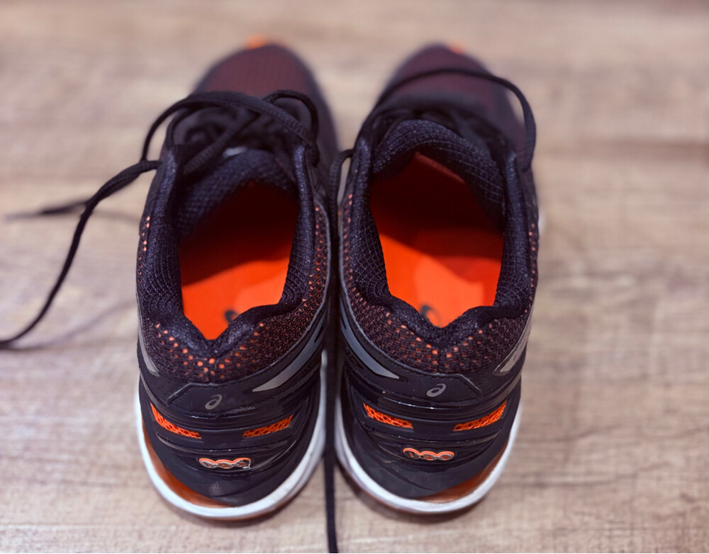 ASICS (female sports shoes)  - 4