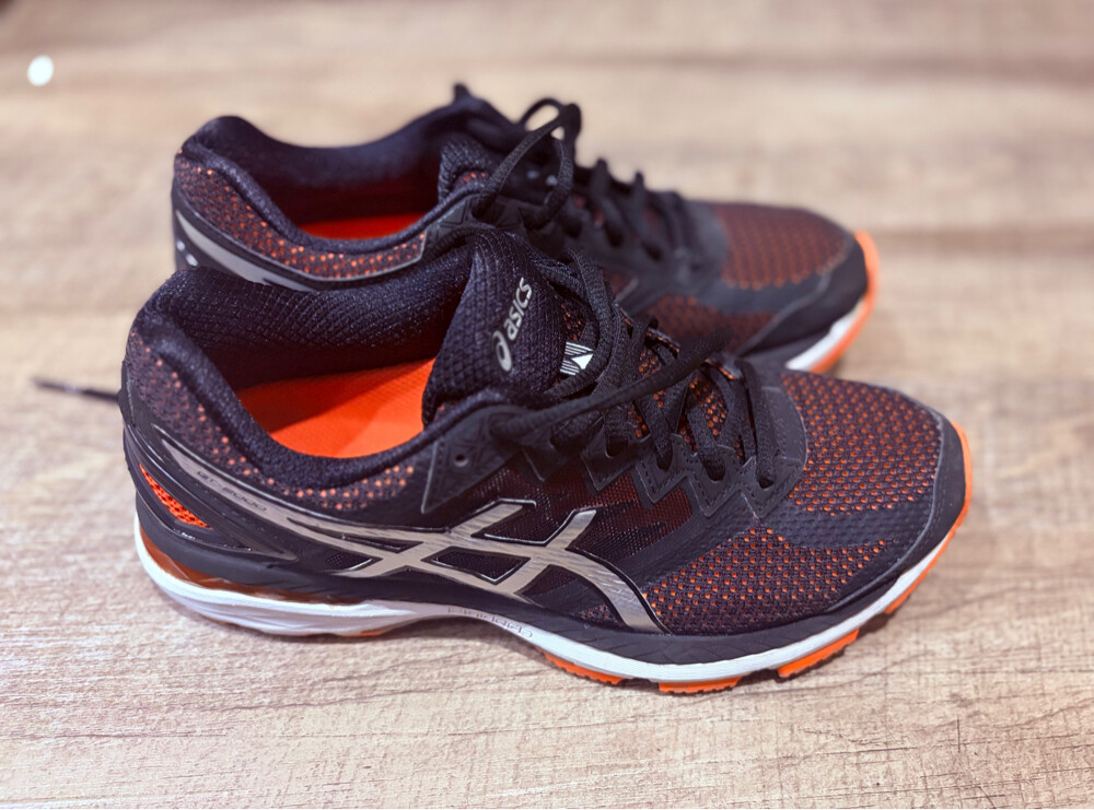 ASICS (female sports shoes)  - 5