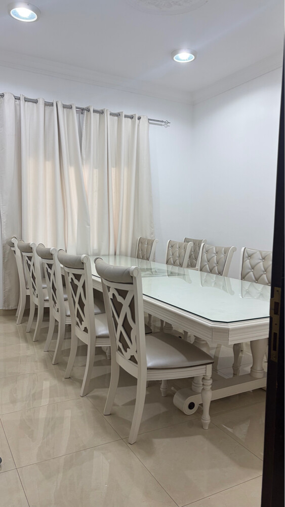 Dining table - 1