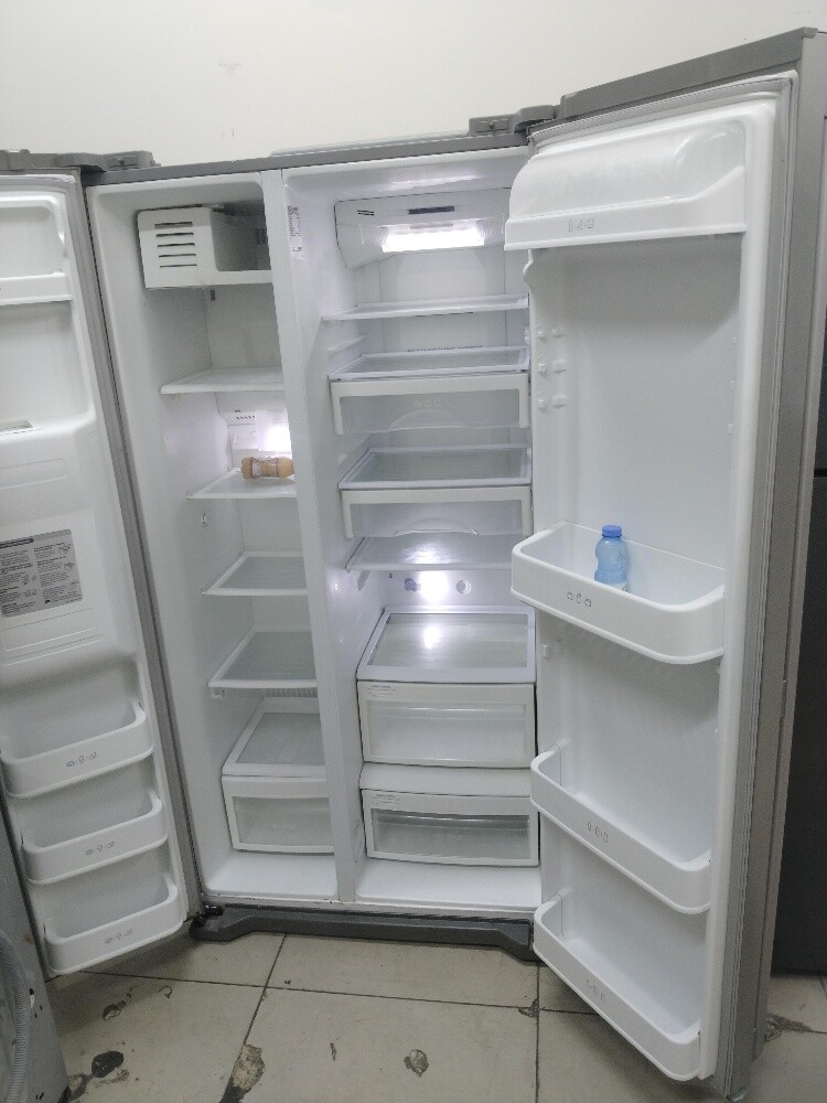 Lg refrigerator like new 600 leeter - 7