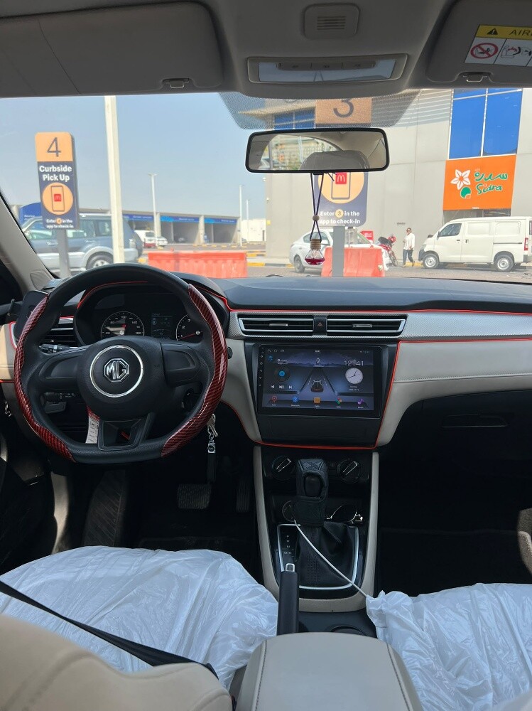 ام جي ٥ - 7