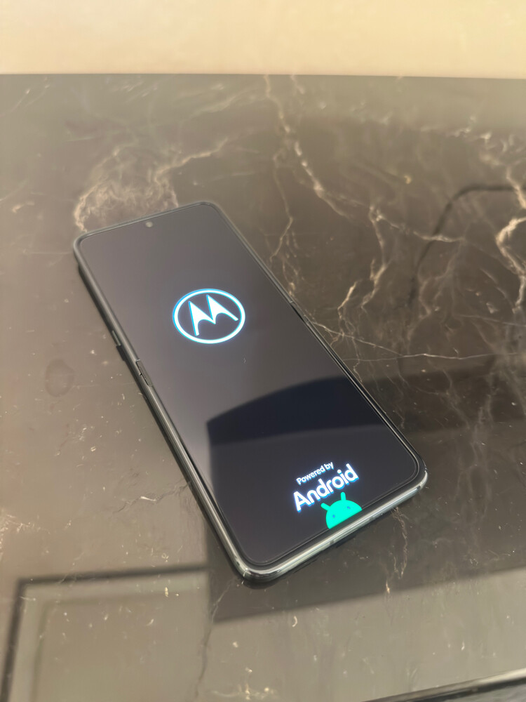 Motorola Razr 60 ultra - 3