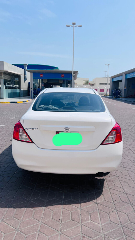 سيارة نيسان صني للبيع بشكل عاجل - 3