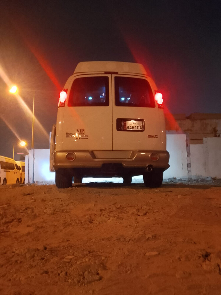 سيارة جي ام سي فان  - 2