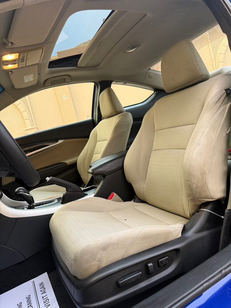Honda Accord Coupe - 7