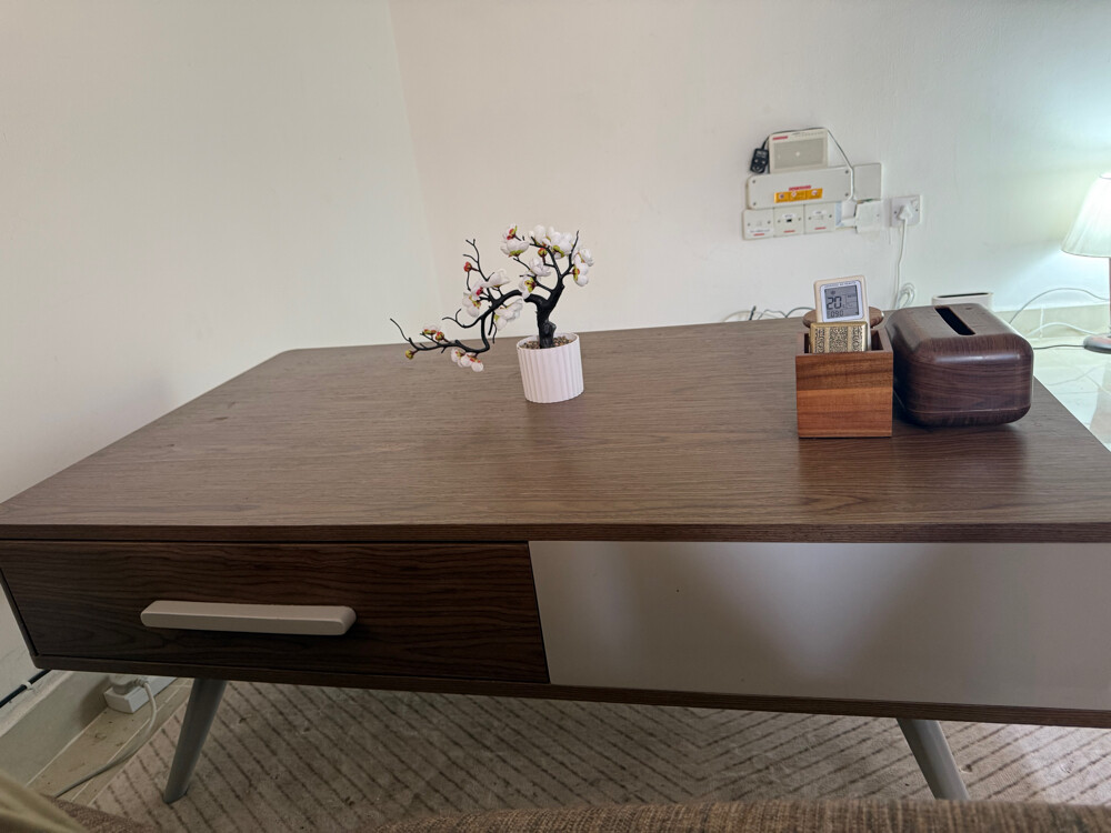 Coffee table - 1