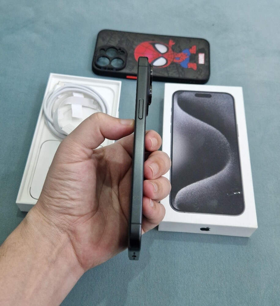 Iphone 15 pro max 256GB - 12