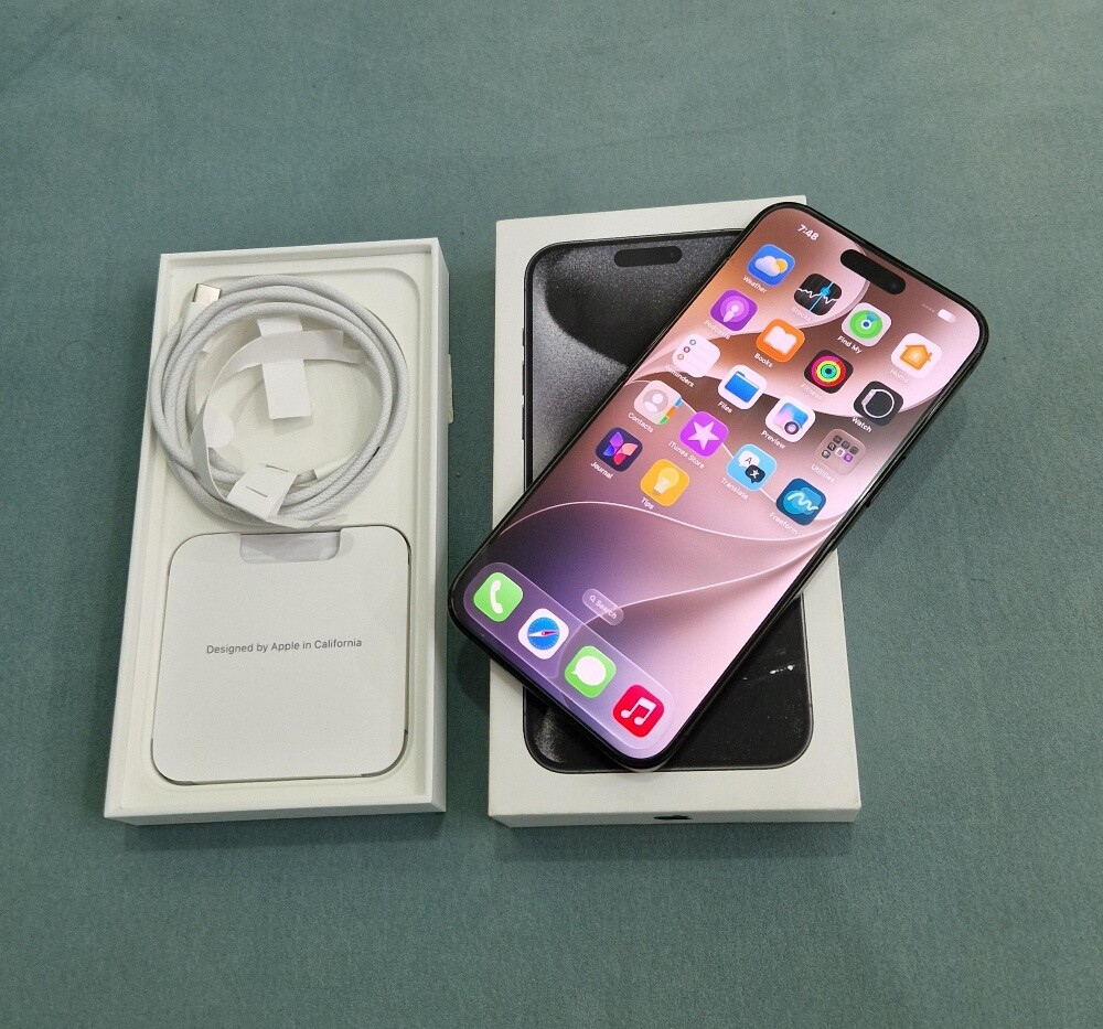 Iphone 15 pro max 256GB - 9