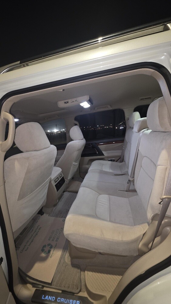 LandCruiser - 21