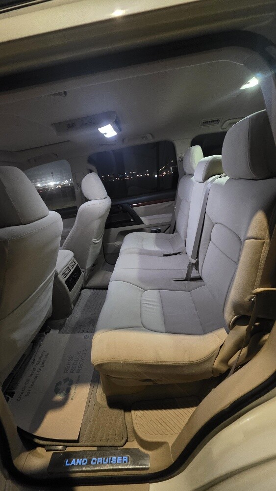 LandCruiser - 18