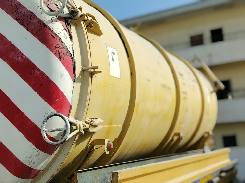 sewage tank 3800Uk galon for sale - 3