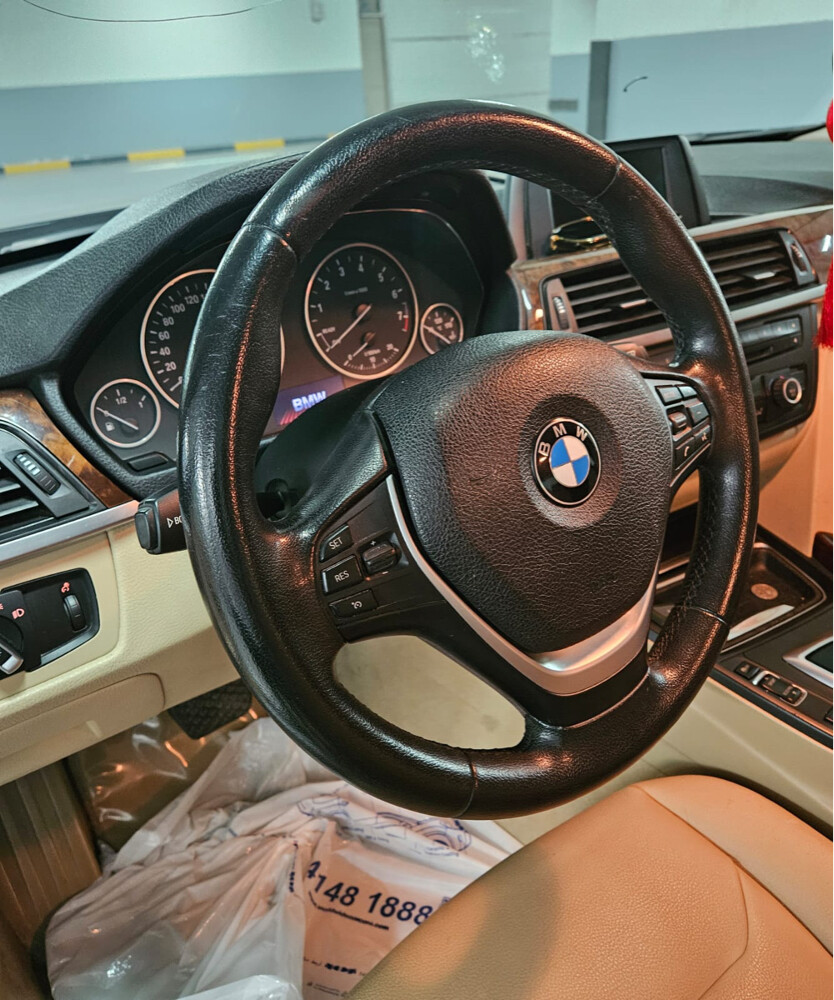 Bmw 320i - 7